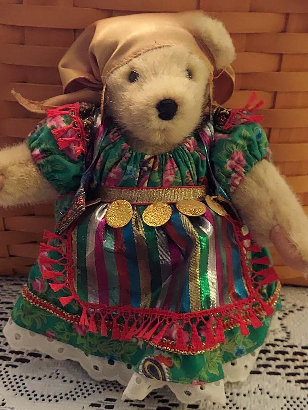 Muffy Vanderbear "Gypsy"